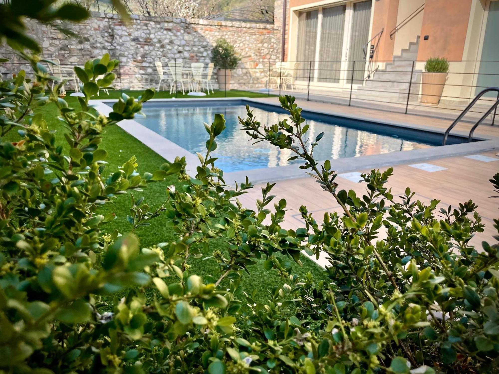 Villa Fontanelle Gardapartments Polpenazze del Garda Exterior foto