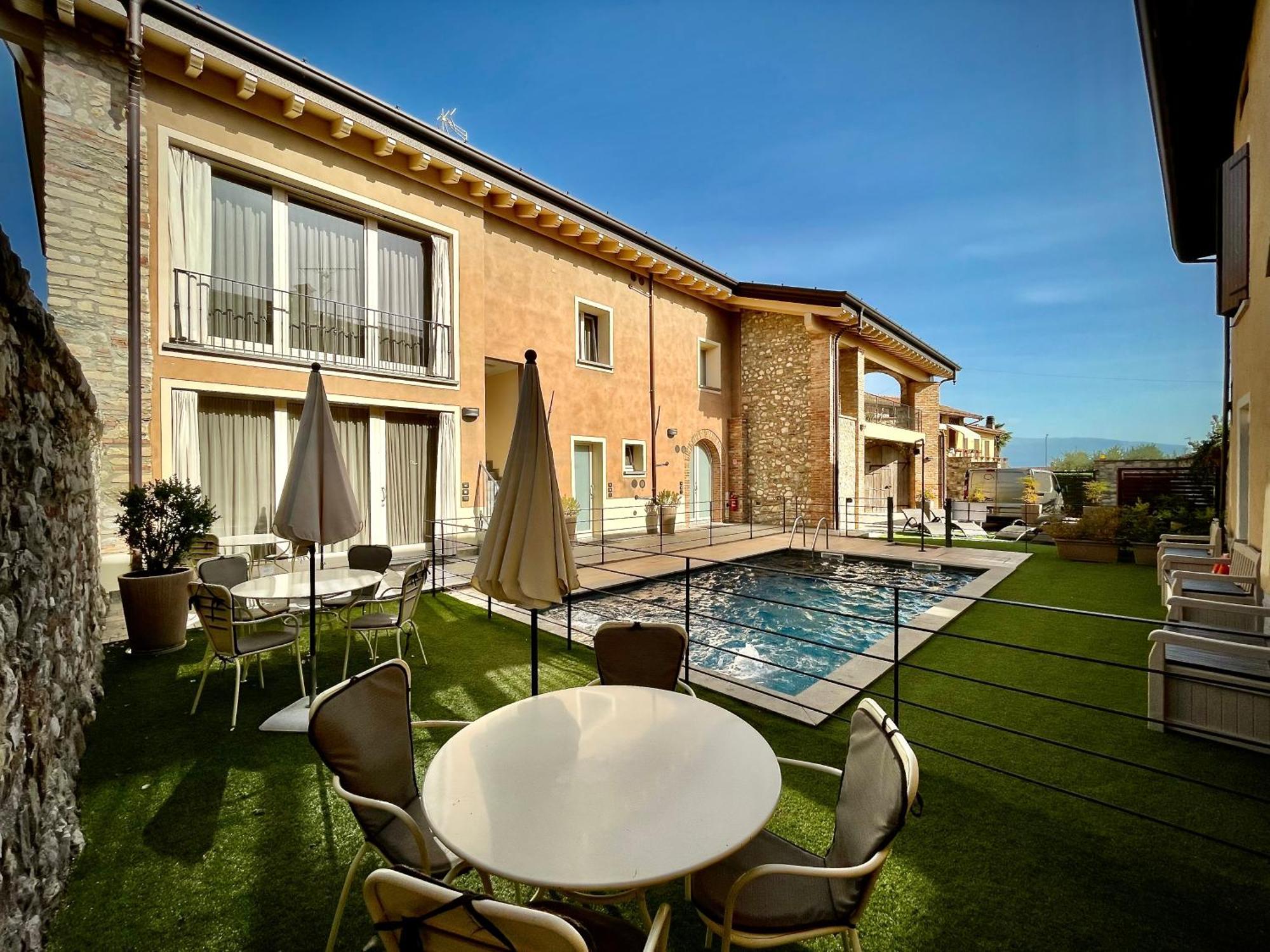 Villa Fontanelle Gardapartments Polpenazze del Garda Exterior foto