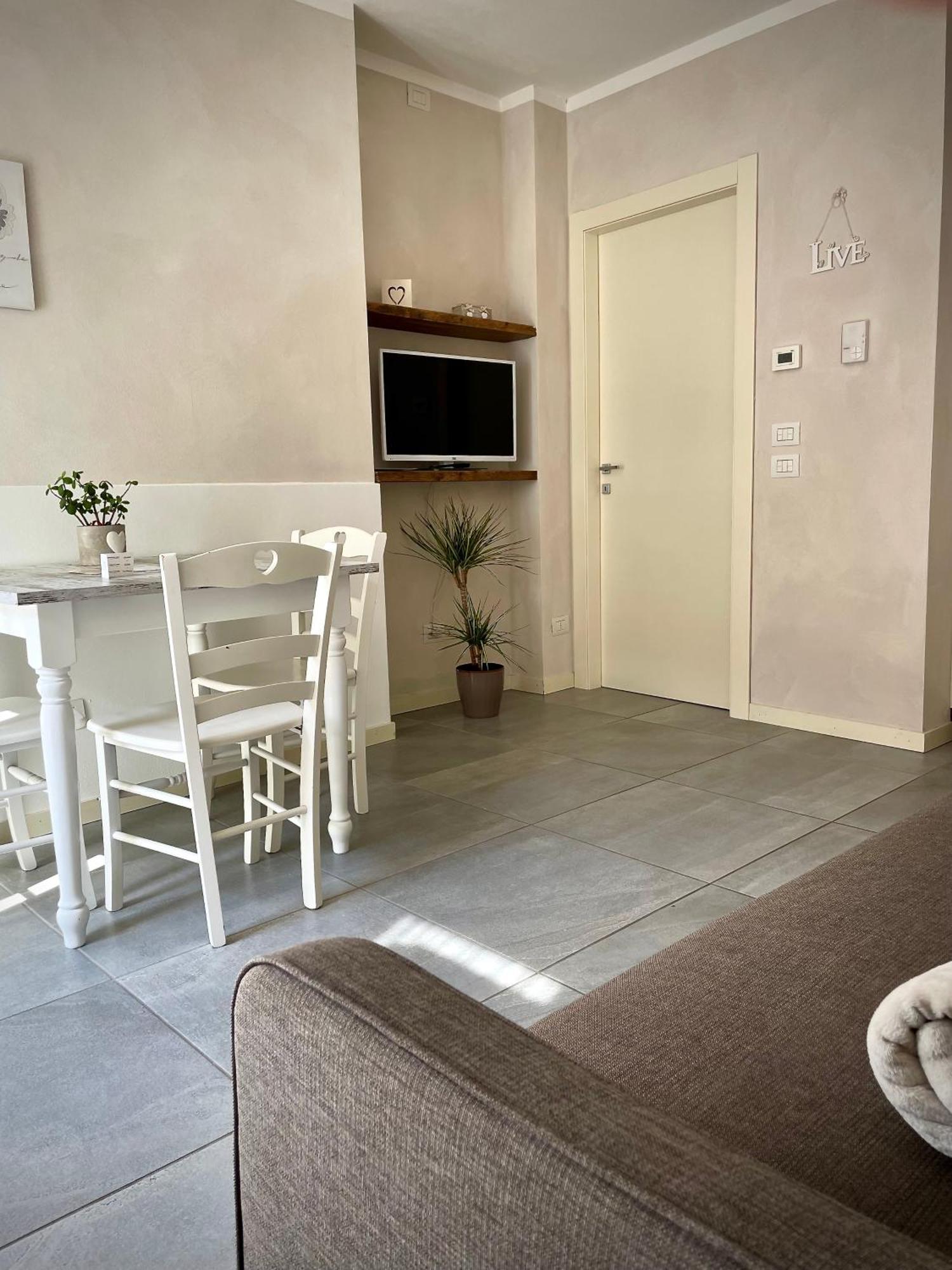 Villa Fontanelle Gardapartments Polpenazze del Garda Exterior foto