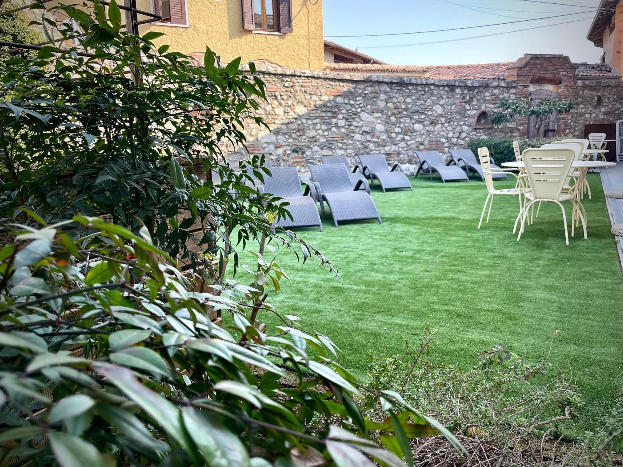 Villa Fontanelle Gardapartments Polpenazze del Garda Exterior foto