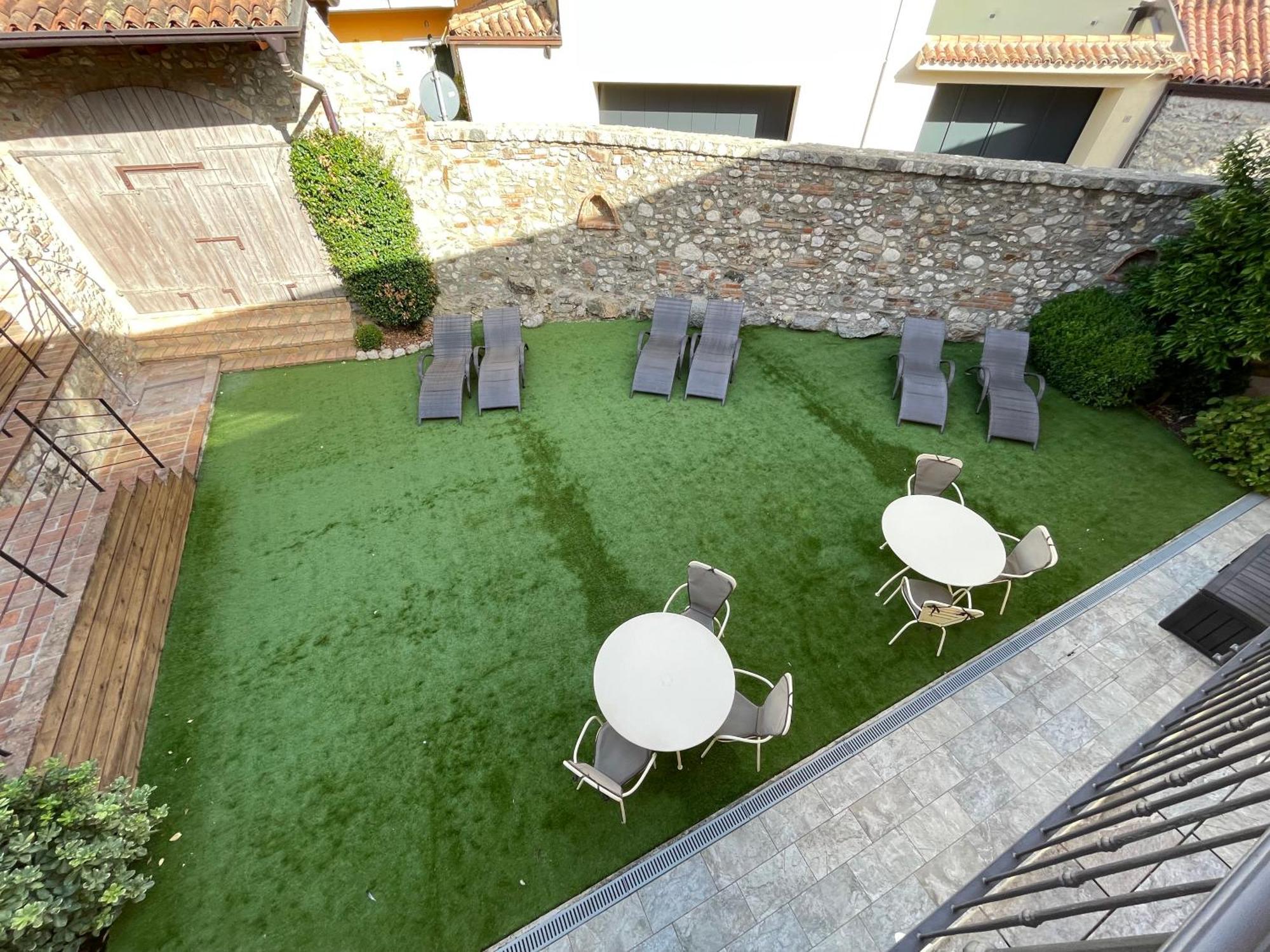 Villa Fontanelle Gardapartments Polpenazze del Garda Exterior foto